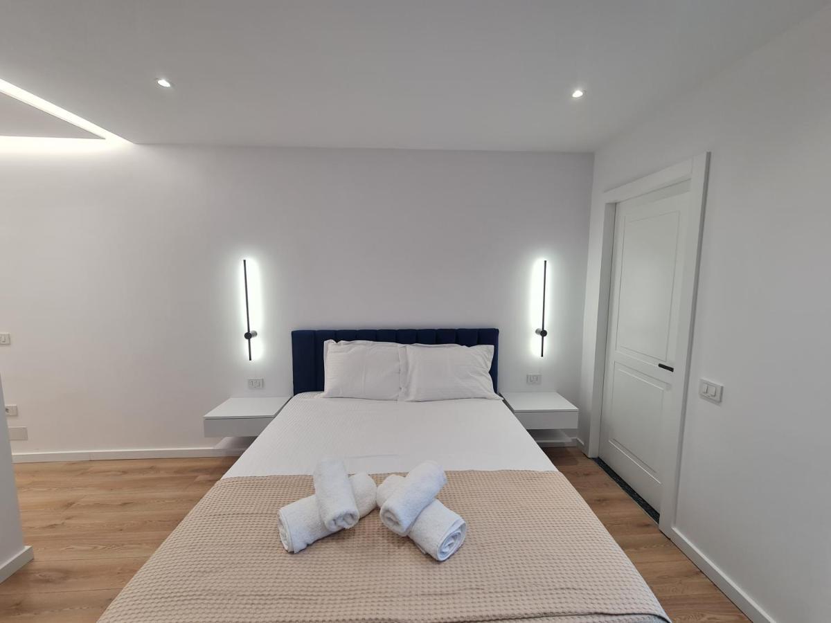 Am Luxury Apartment Tirana Eksteriør billede