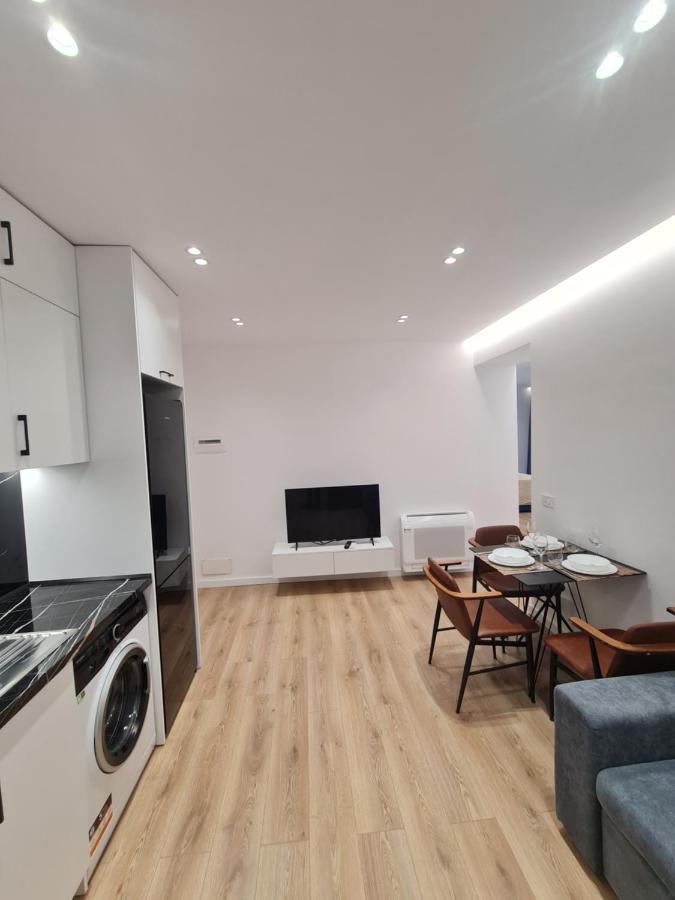 Am Luxury Apartment Tirana Eksteriør billede