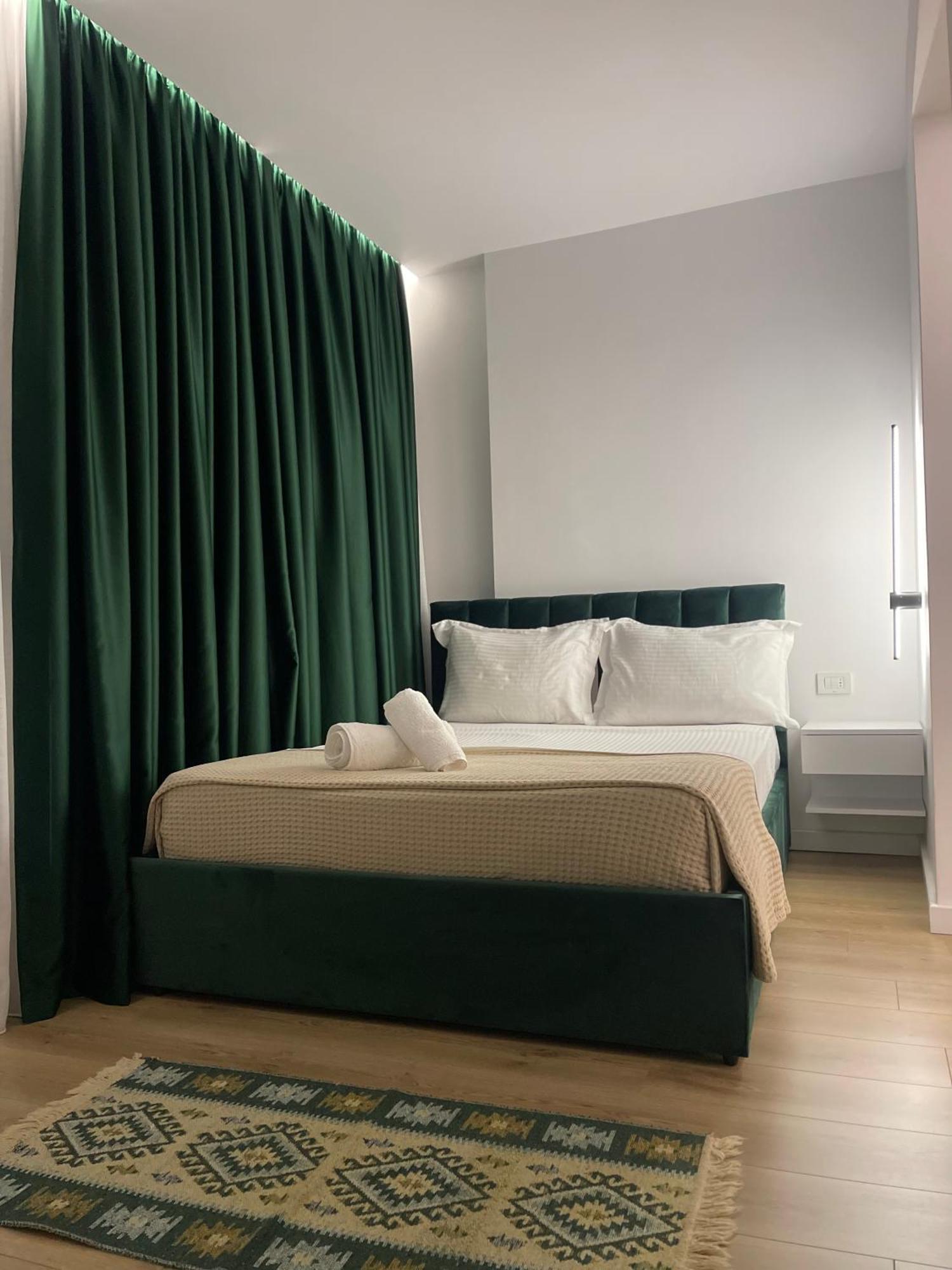 Am Luxury Apartment Tirana Eksteriør billede